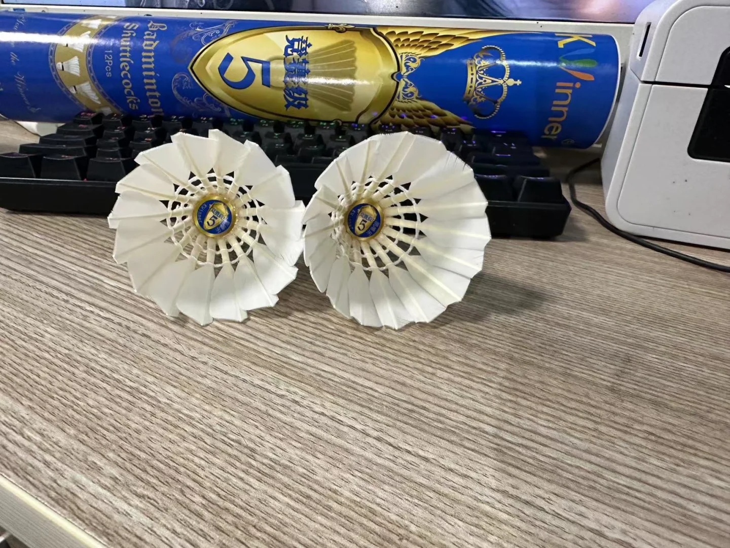 爱游戏登录-厄瓜多尔升龙国手表现出众，收获羽毛球金牌的简单介绍