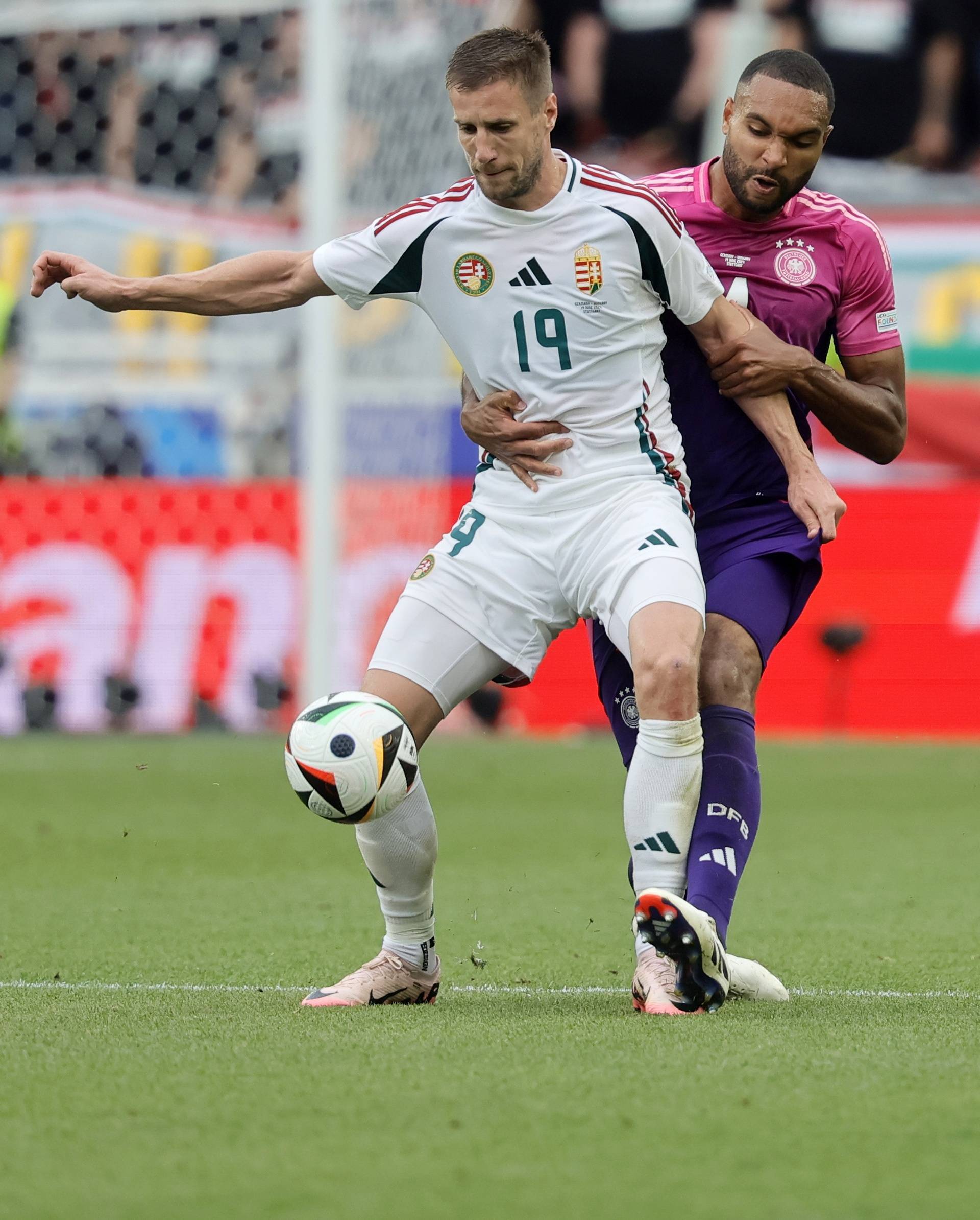 关于匈牙利球队击败挑战,欧洲杯晋级前景看涨的信息 关于匈牙利球队击败挑战,欧洲杯晋级前景看涨的信息