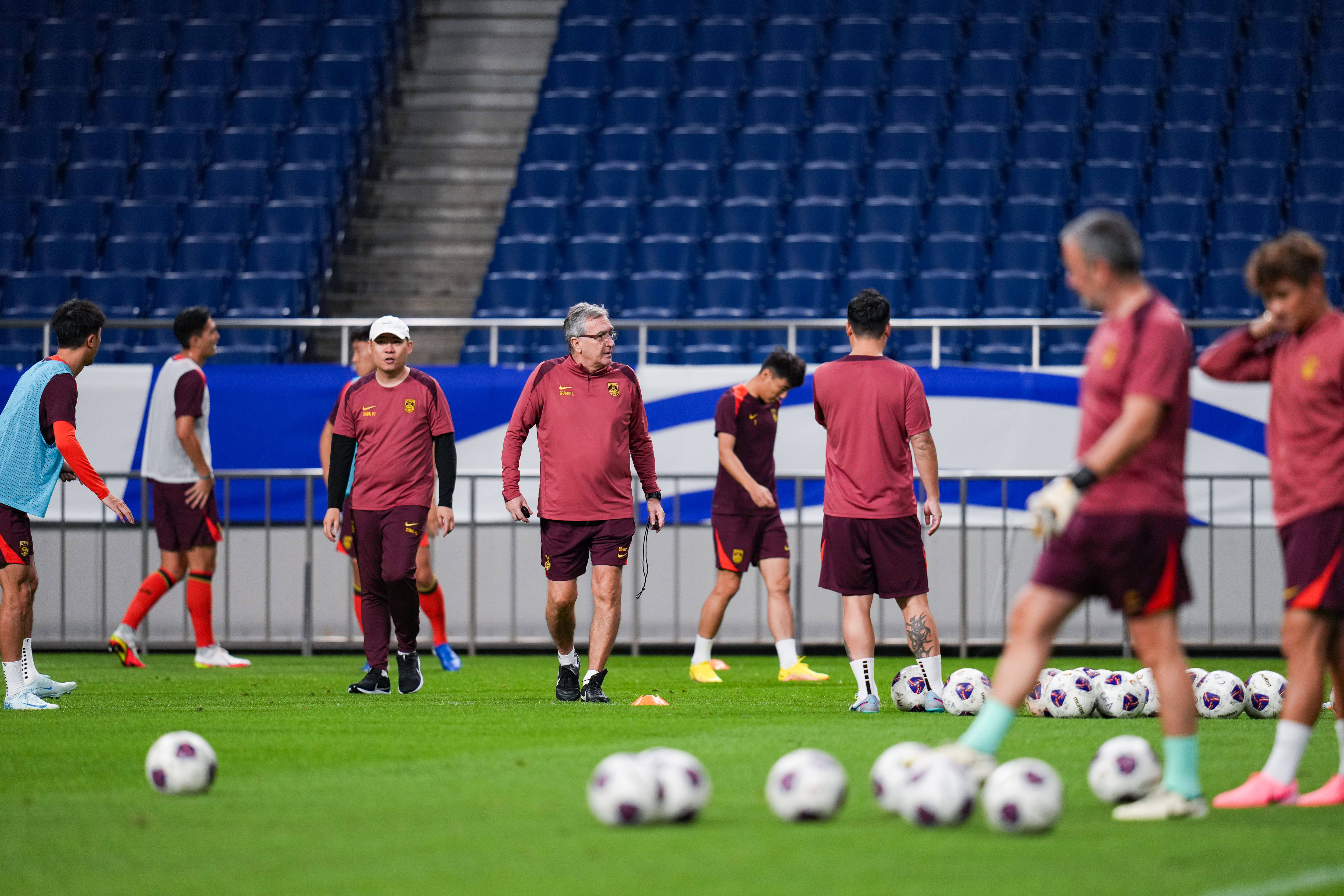 日本队战胜对手，晋级半决赛