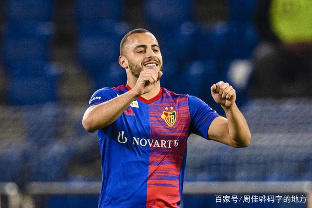 爱游戏官方登录入口-巴塞尔中锋攻击欧洲，冲击更大荣耀的简单介绍