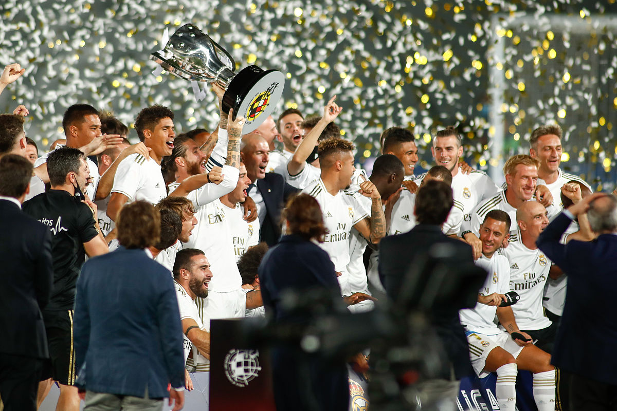 爱游戏官方登录入口-都灵客场爆冷击败拉齐奥，争夺欧冠资格