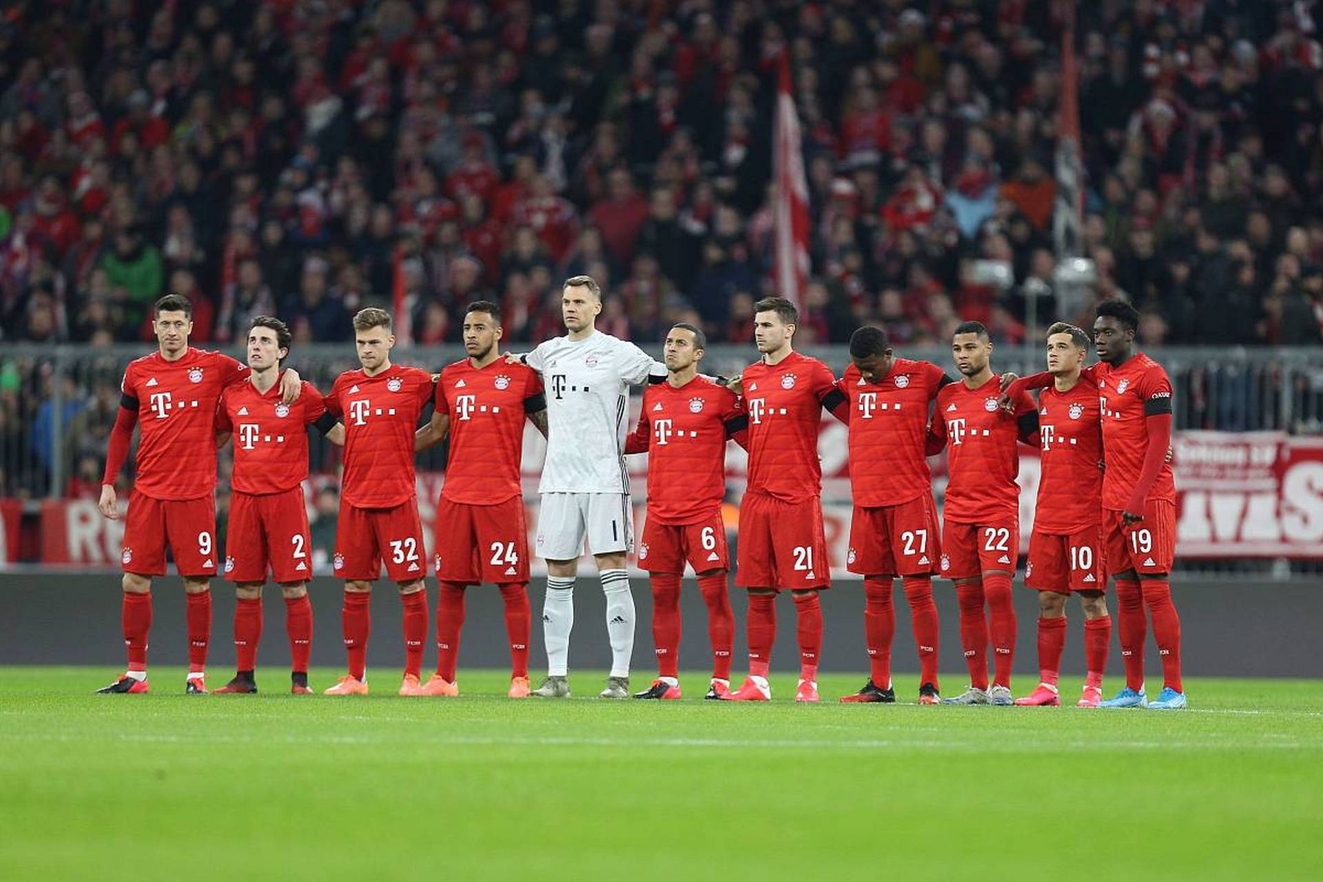 共赴荣耀之途，欧洲冠军赛场烽火重燃的简单介绍