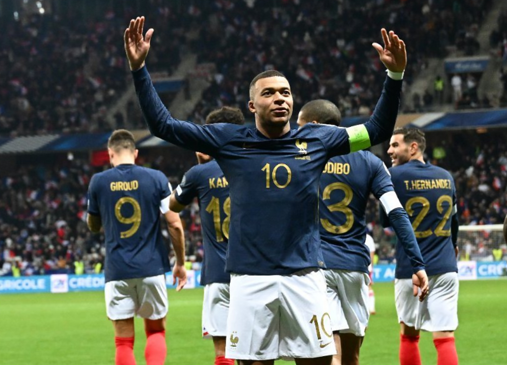 爱游戏网页版入口-欧洲杯预选赛壮阔开幕，球队奋力冲刺晋级