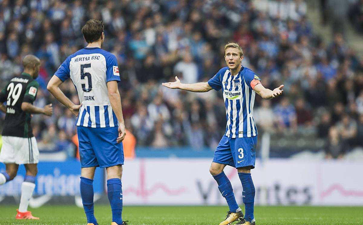 关于沙尔克主场大胜柏林赫塔沙尔克主场胜柏林的信息 关于沙尔克主场大胜柏林赫塔沙尔克主场胜柏林的信息