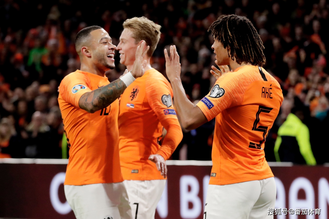 欧洲球队势如破竹，强势夺得胜利