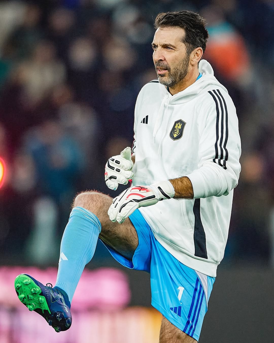 尤文图斯摆脱颓势，大胜对手重返胜利轨道