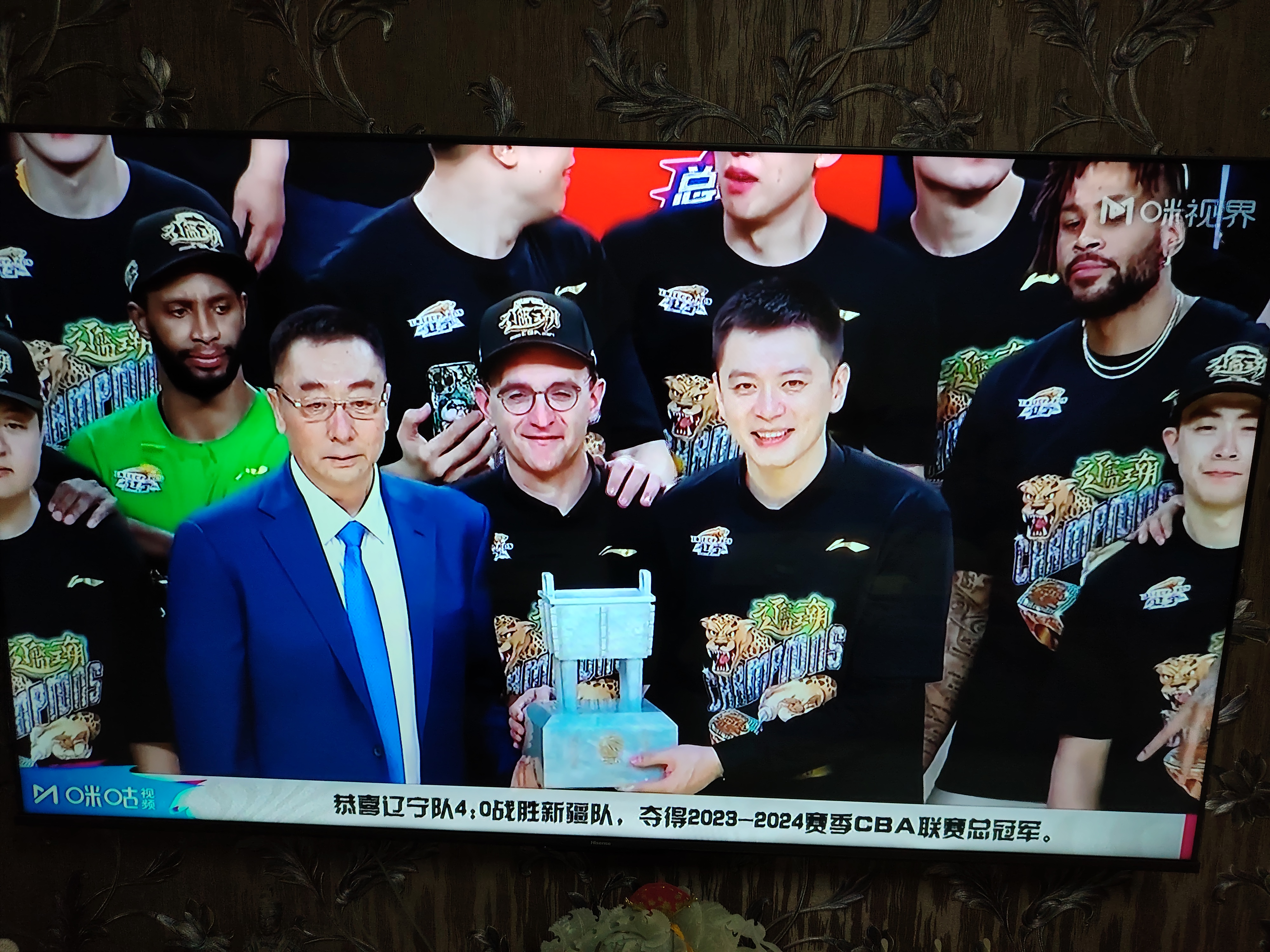 队员们顽强拼搏，士气高涨夺魔离！的简单介绍